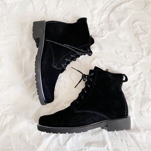 Munro Finnley Suede Boot Size 6M New $240